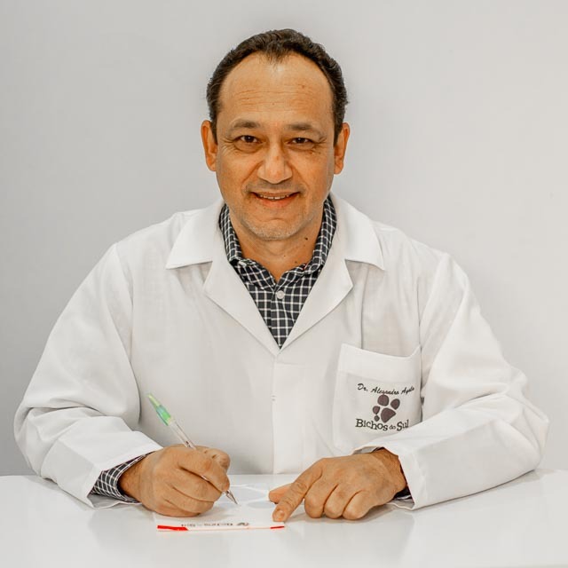 Dr. Alexandro Ayala